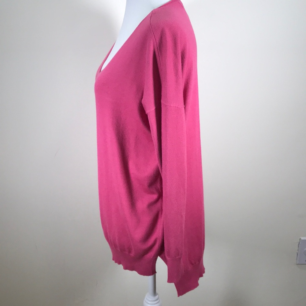 Joan Vass Hi-Lo Viscose Sweater - Picture 4 of 7